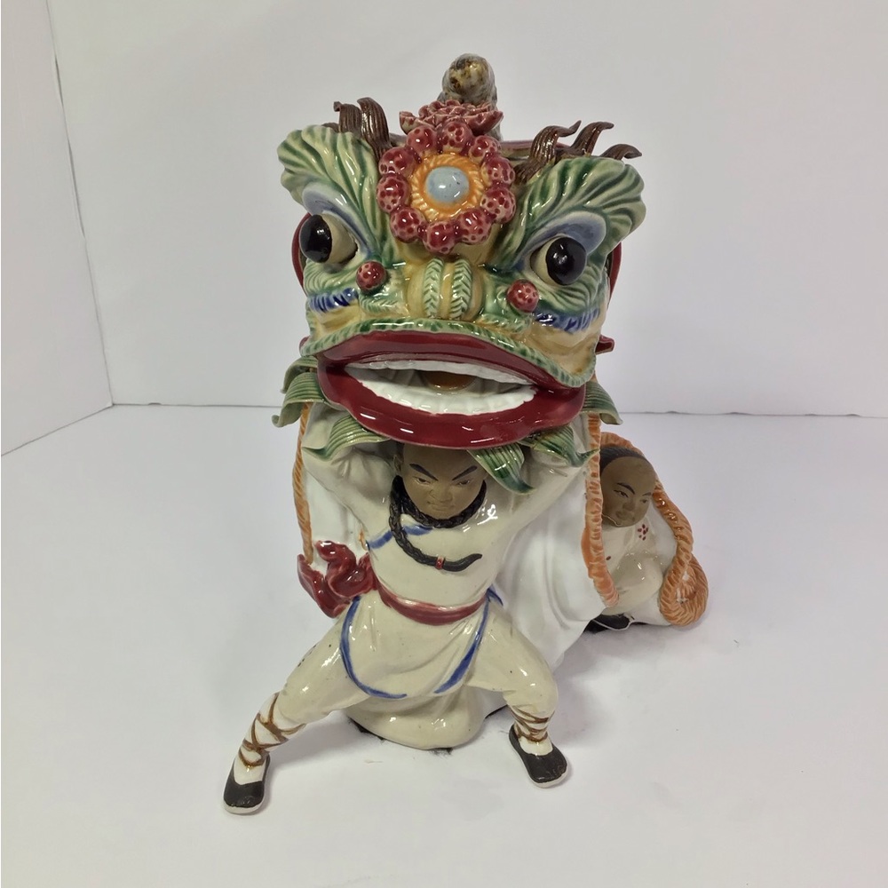 Vintage1940s Wucai Porcelain Figure Depicting ALion Dance